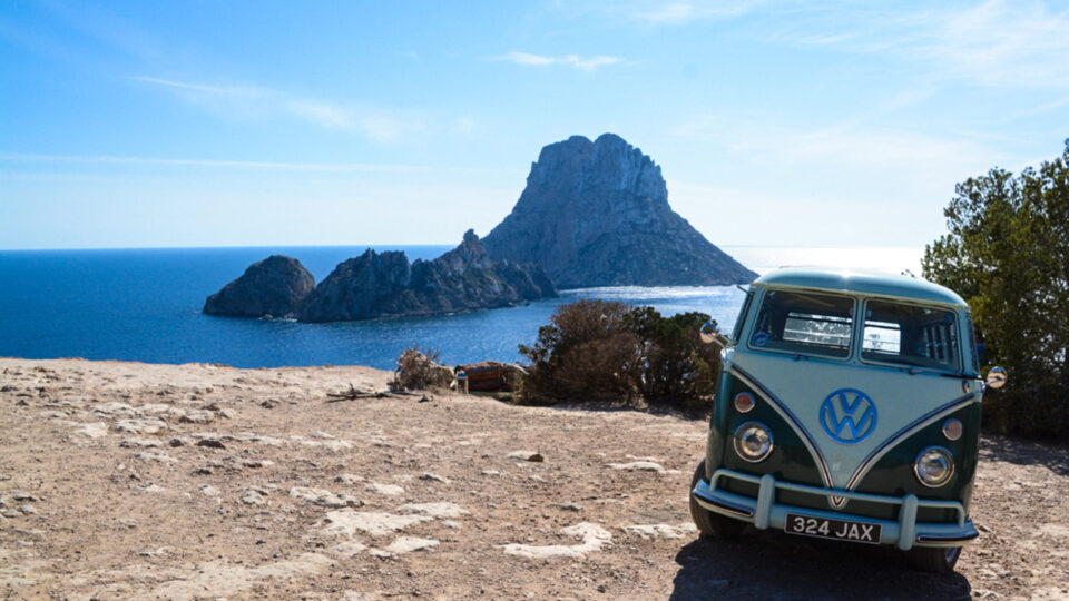 Die Hippie-Kultur auf Ibiza: Freigeister und Lebenskunst